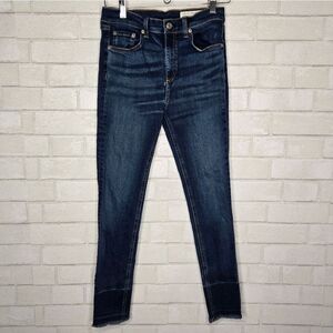 Rag & Bone Medium Wash 10" Capri Skinny Jeans